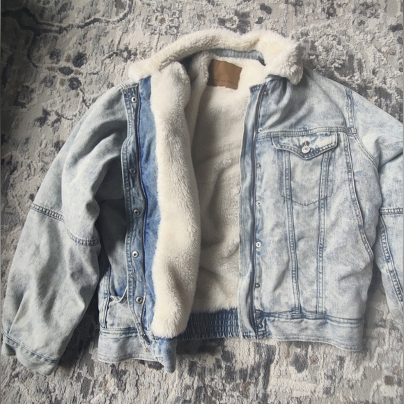American Eagle Denim Jacket - Size L - Picture 9 of 10